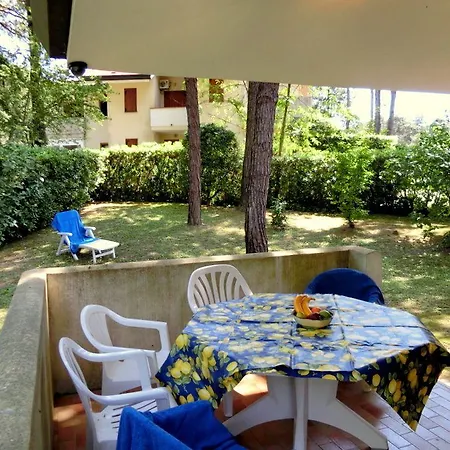 Lignano Riviera Con 3 E Giardino * Λινιάνο Σαμπιαντόρο