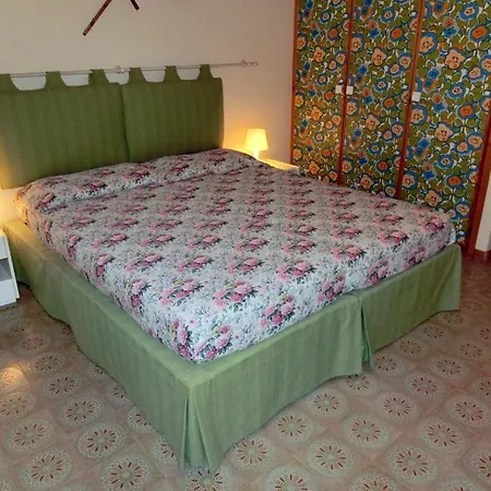 Dom wakacyjny Lignano Riviera Con 3 E Giardino *