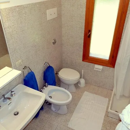 Lignano Riviera Con 3 E Giardino